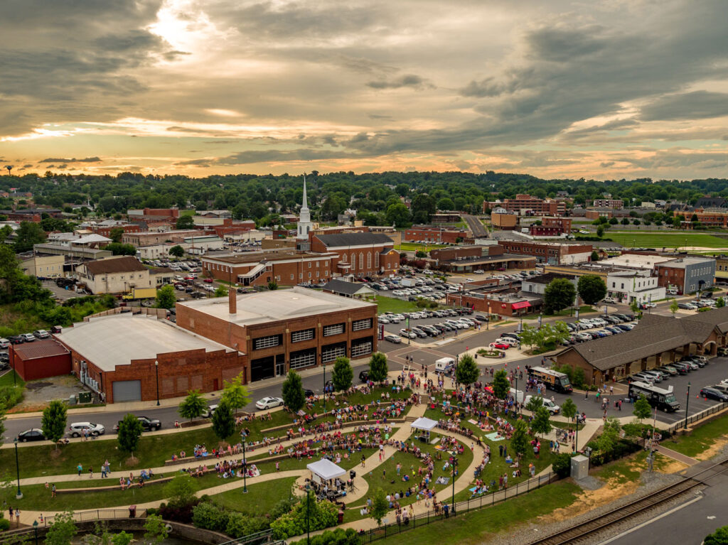 Downtown Johnson City Johnson City Convention And Visitor Bureau 9405