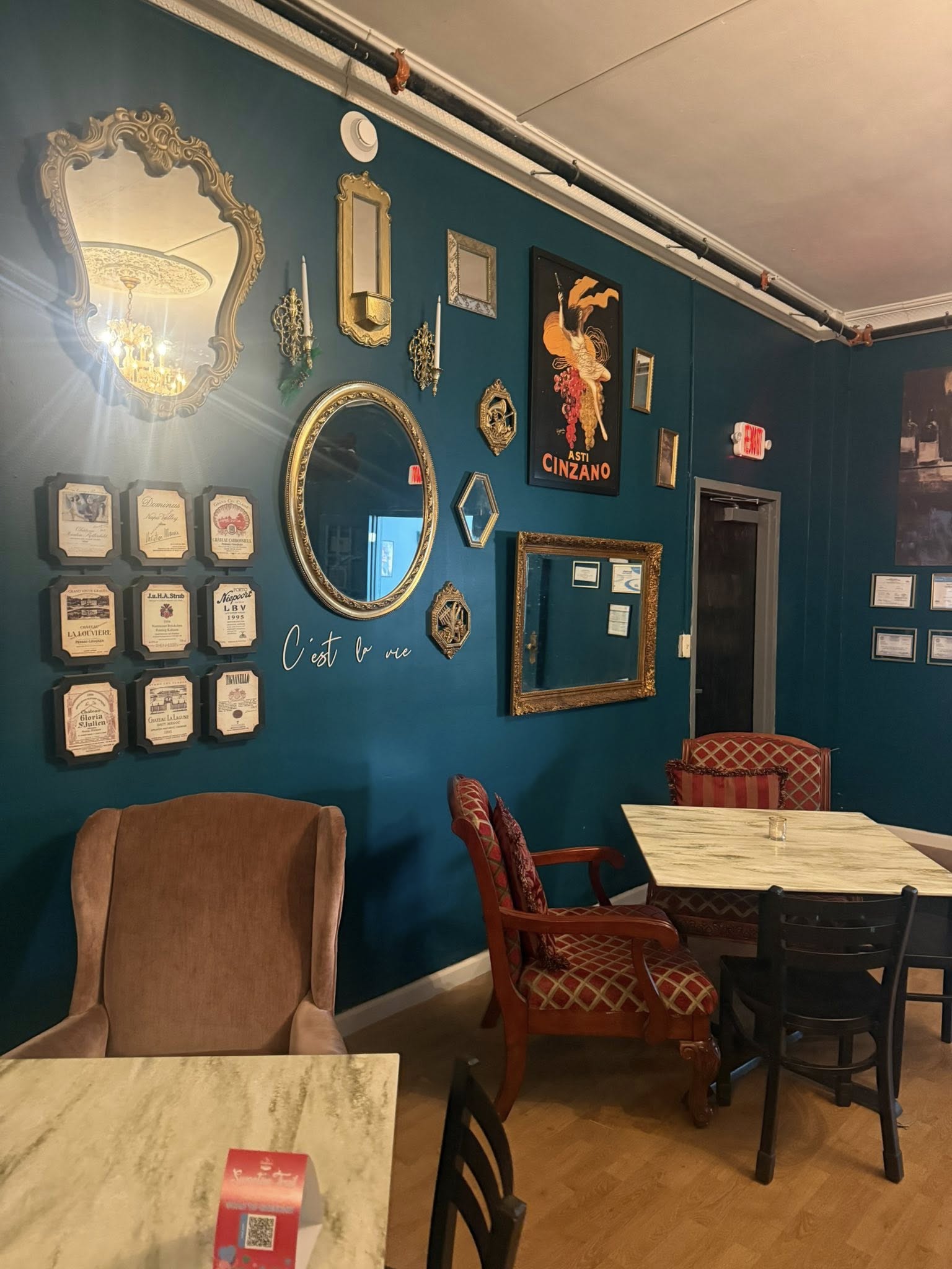 Vino Noir Wine & Tapas