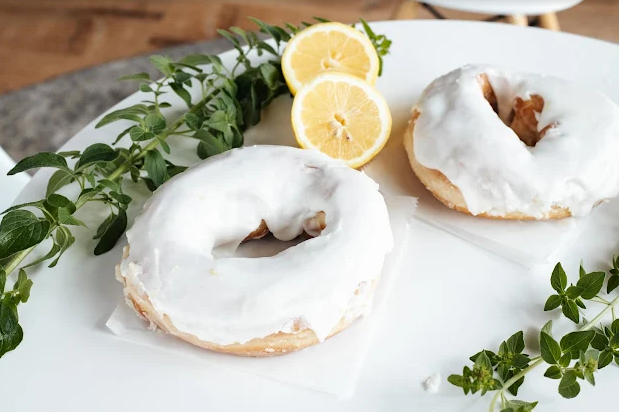 Auntie Ruth’s Doughnuts & Pretzels